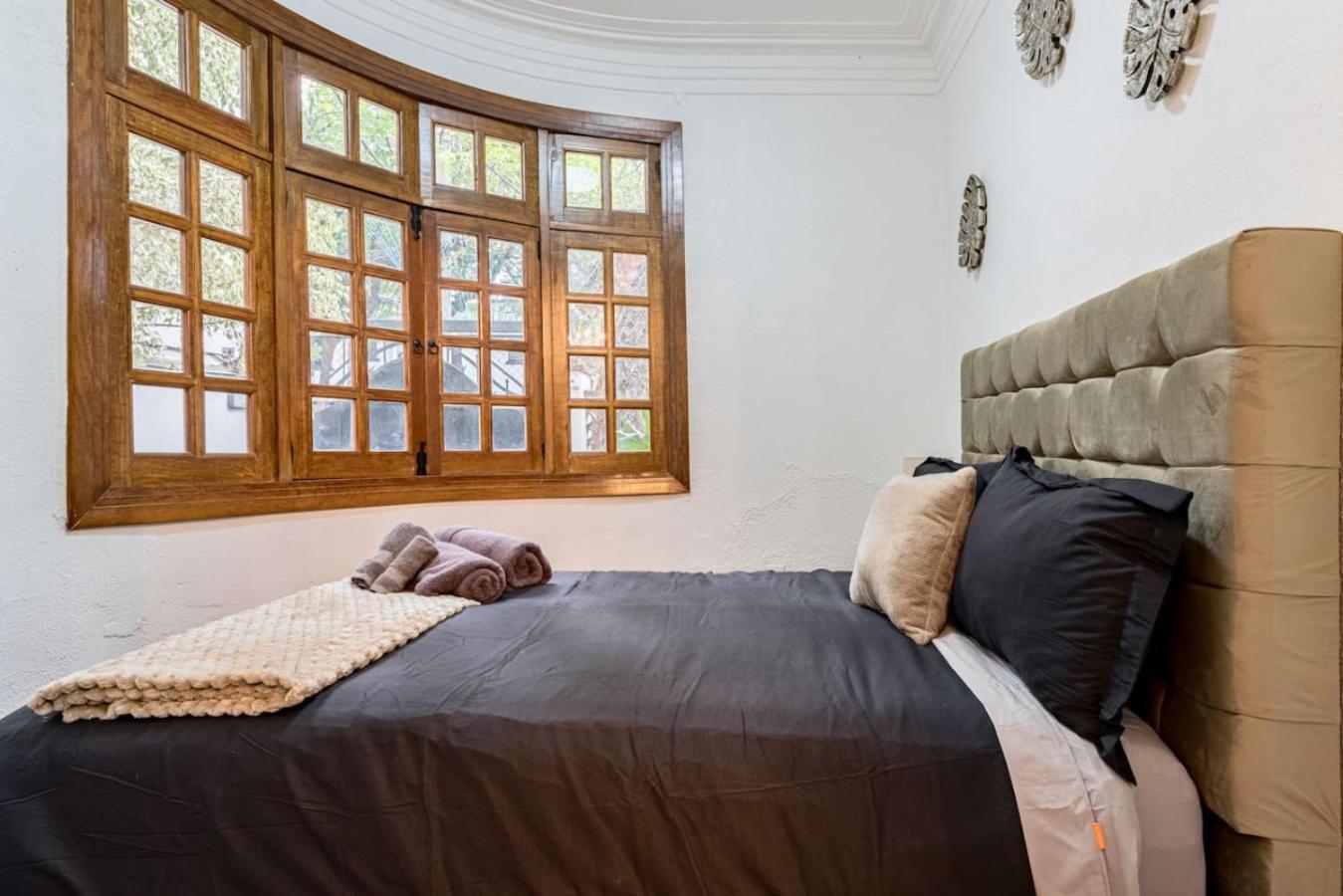 Spacious House With A Beautiful Garden Holiday home Mexico City