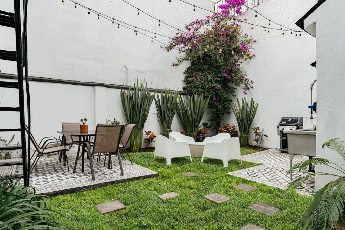Holiday home Spacious House With A Beautiful Garden Mexico City